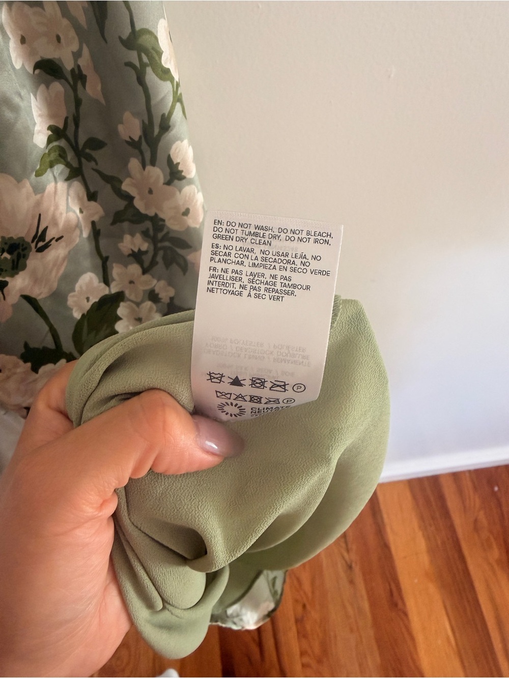 Reformation Anais Floral Silk Dress Tarragon Green Size 4 NWT - Picture 5 of 9